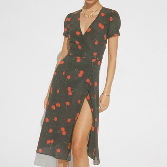 Realisation Par The Teale Cherry - Picture 2 of 6